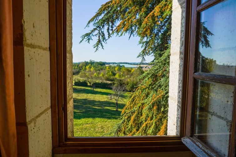 Templars%20Castle%20La%20Course%20Eperdue%2C%20Room%2015%2C%20french%20chateaux%20for%20rent%2C%20holiday%20chateau%20france%2C%20renting%20a%20castle%20in%20france%20%282%29
